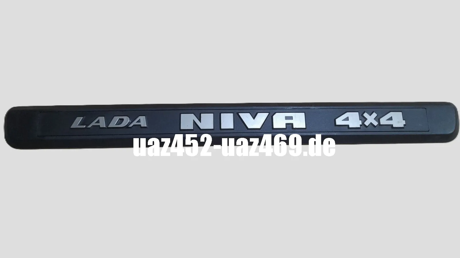Heckemblem Lada Niva 1.7 LADA NIVA 4x4